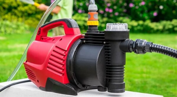 Bronpompen - water oppompen op uw eigen terrein - Agri World