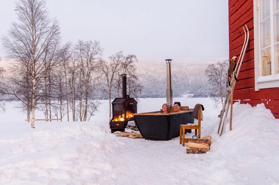 Ticra Outdoor - Zweedse Hikki Hottub - Aluminium met eikenhout - Interne houtkachel